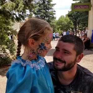 Meet your Posher, Dominic